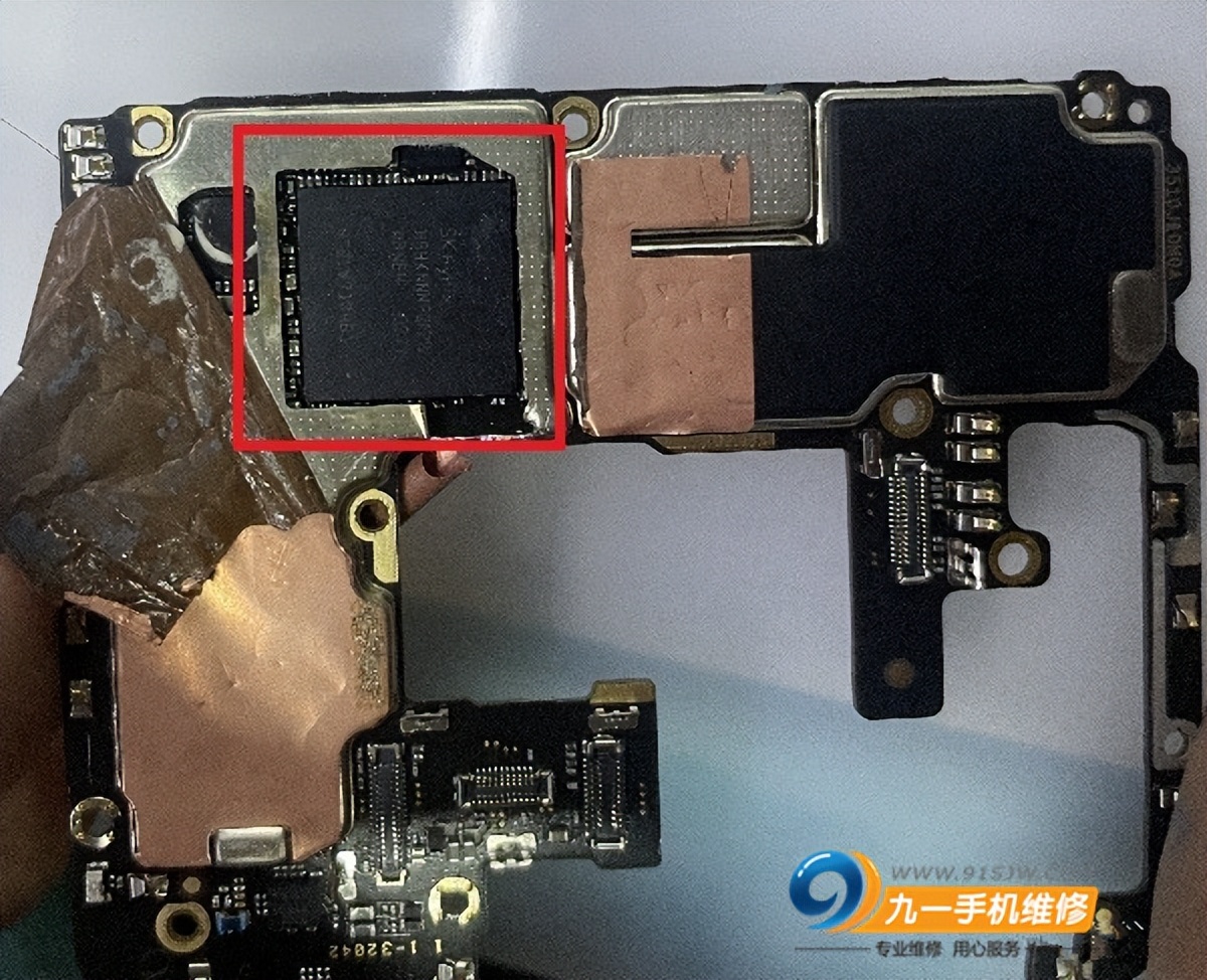 红米k30pro开机重启不读卡,红米k30pro呼吸灯亮不开机