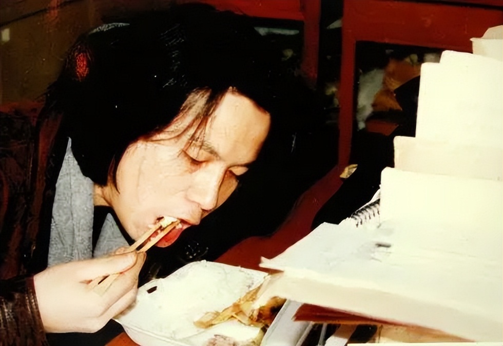 法国上班族,法国人真的懒惰不愿意加班吗