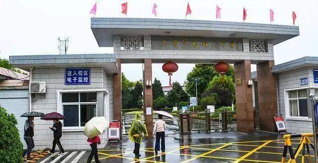 毛坦厂高三复读班过线率是多少,2020高考毛坦厂复读中心