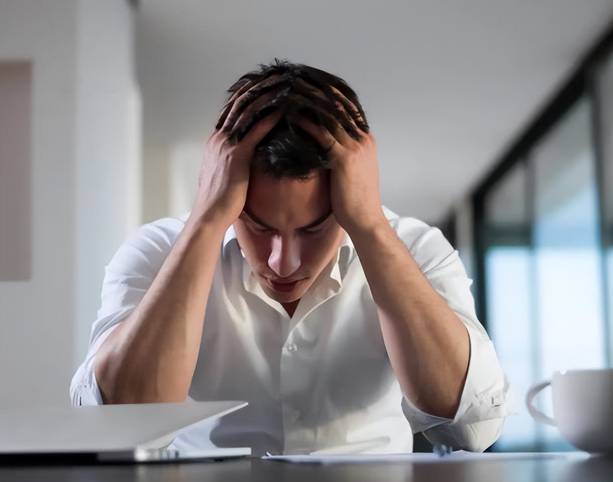 吸烟的人突然戒了烟有什么危害,长期抽烟突然戒了是好事还是坏事