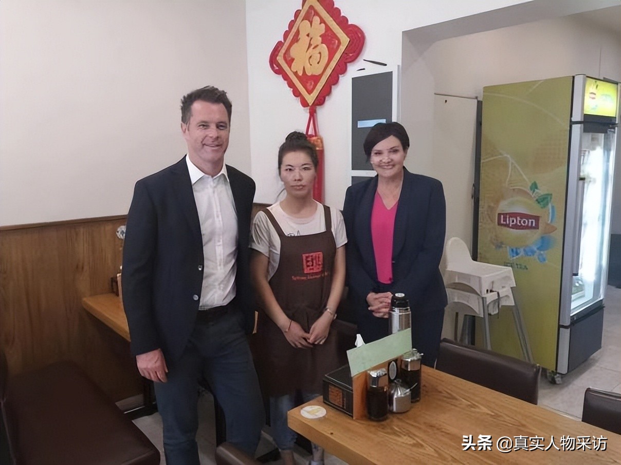 我，19岁出国打工，每天工作12个小时，为省钱10年没舍得回国