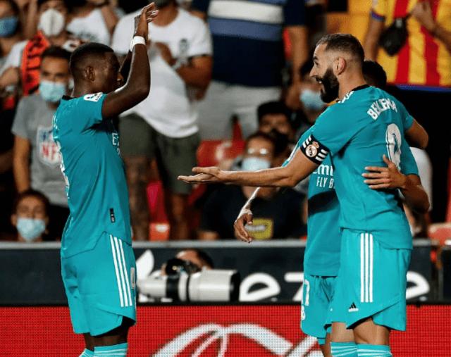 足坛名帅安切洛蒂,足坛总教练