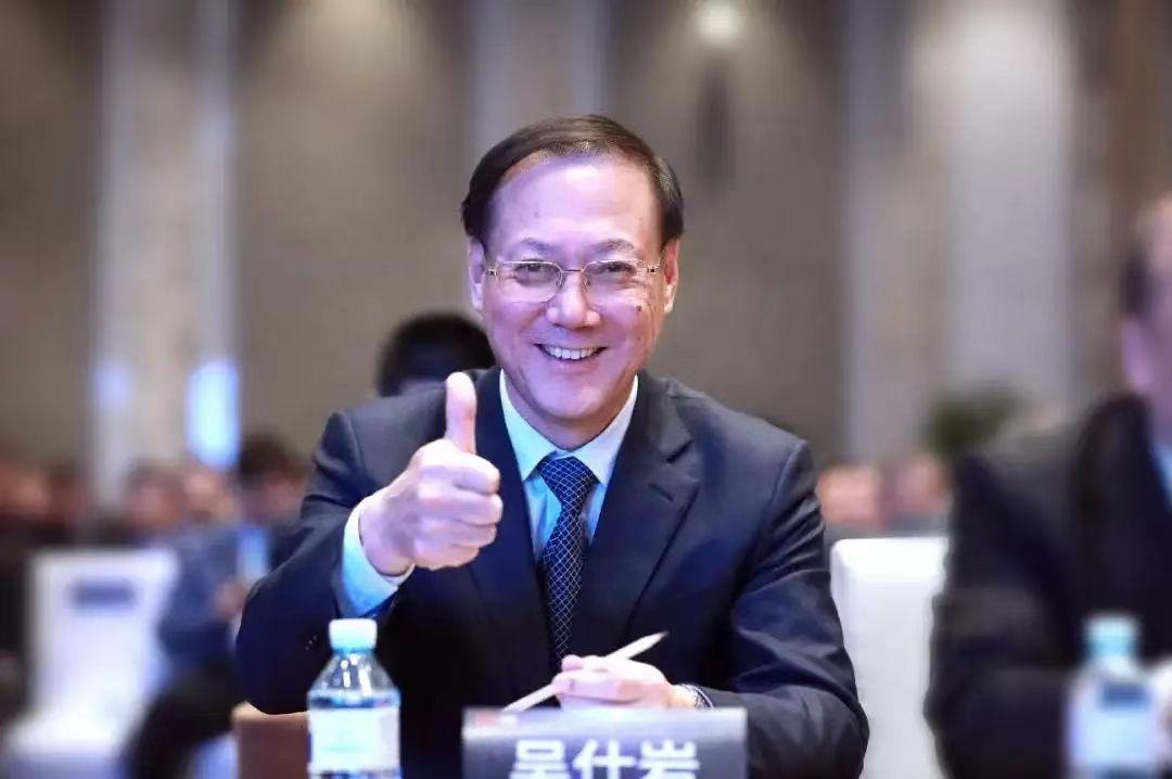 迪拜水晶湖,迪拜水晶湖最美的地方