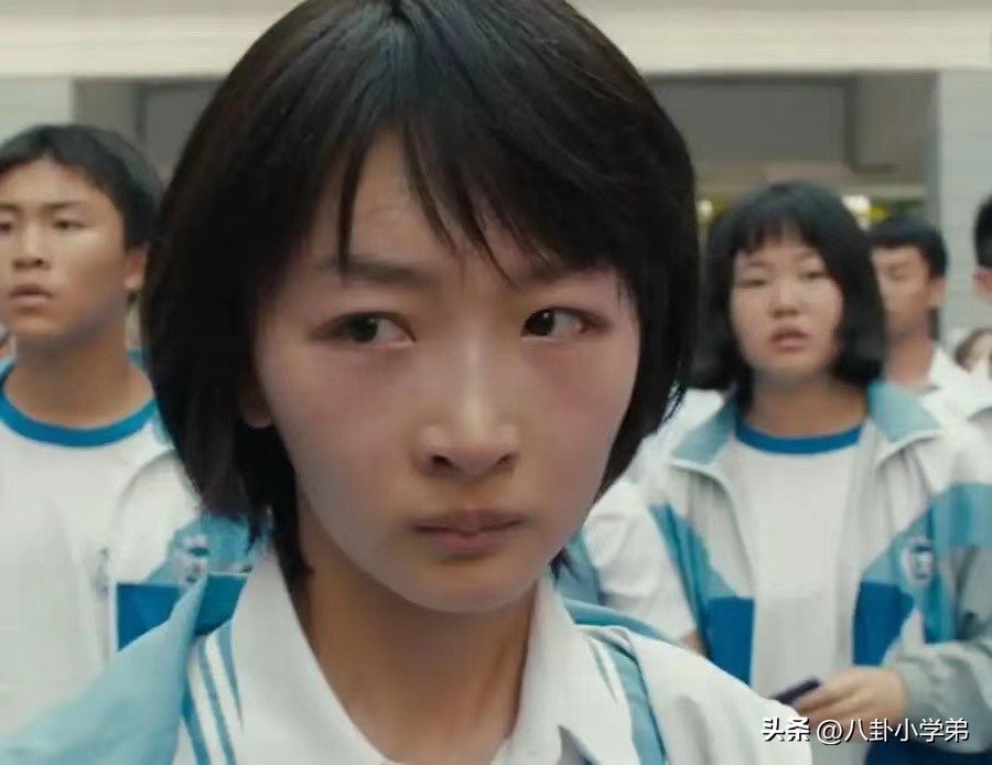 周冬雨如何化解尴尬,有一种尴尬叫周冬雨