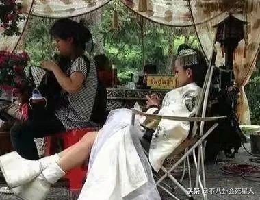 明星红毯恨天高,明星恨天高走路