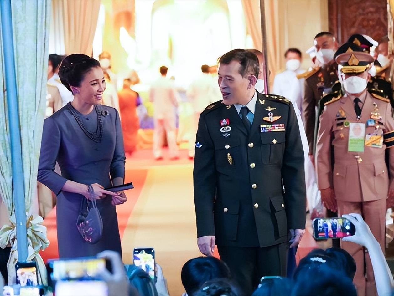 苏提达过生日王室都谁发了祝福,45岁苏提达恢复笑容