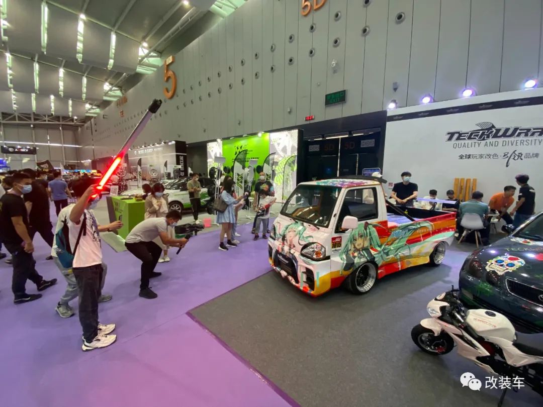 五菱兴旺面包车最新款,第二代五菱兴旺小卡