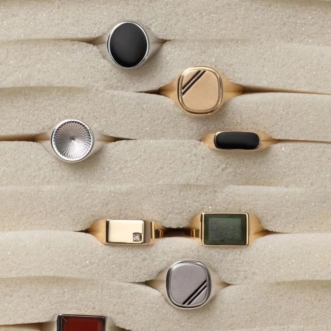 戒指越戴越紧有什么寓意,戒指会越戴越松还是越戴越紧