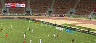 国足对日本国足0-2越南,国足0-3不敌韩国阻挡进攻