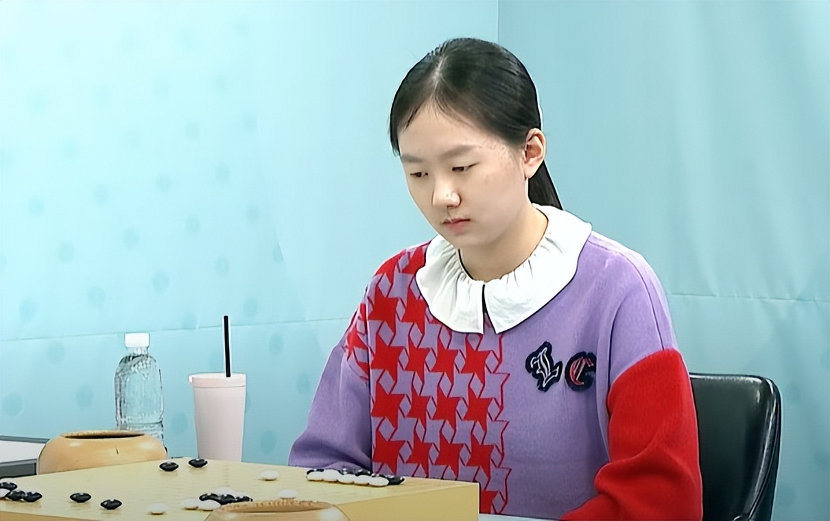 韩国天才少女四次射门终破门，打破尘封15载年度最多胜局纪录