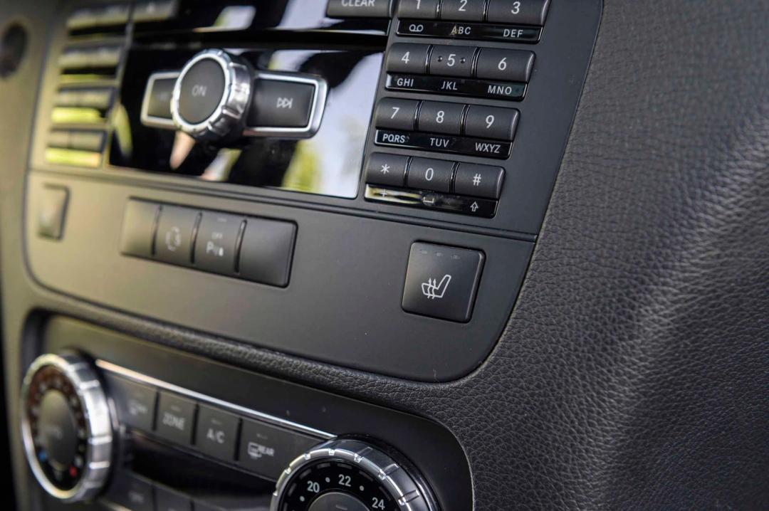 奔驰glc300动感型7座二手,二手奔驰glk300为什么便宜