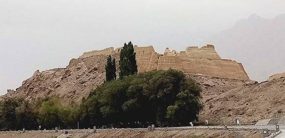 丝绸之路对中外交流起到什么作用,丝绸之路在中外交流中的作用