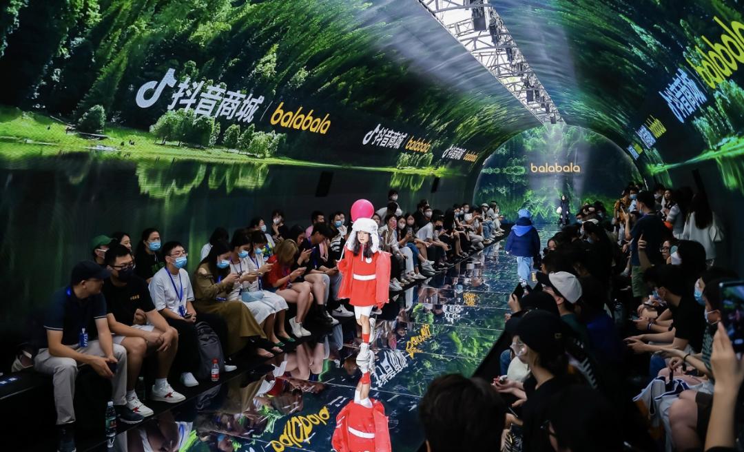 国货之光童装图案,巴拉巴拉童装官网旗舰店1-3岁