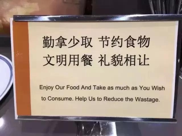 “女子想白嫖二手的LV围巾”冲上热搜，撕开当下社会多少人的贪婪