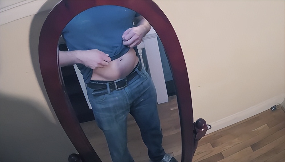 4+4怎么样才能等于四,4+4是不是等于八