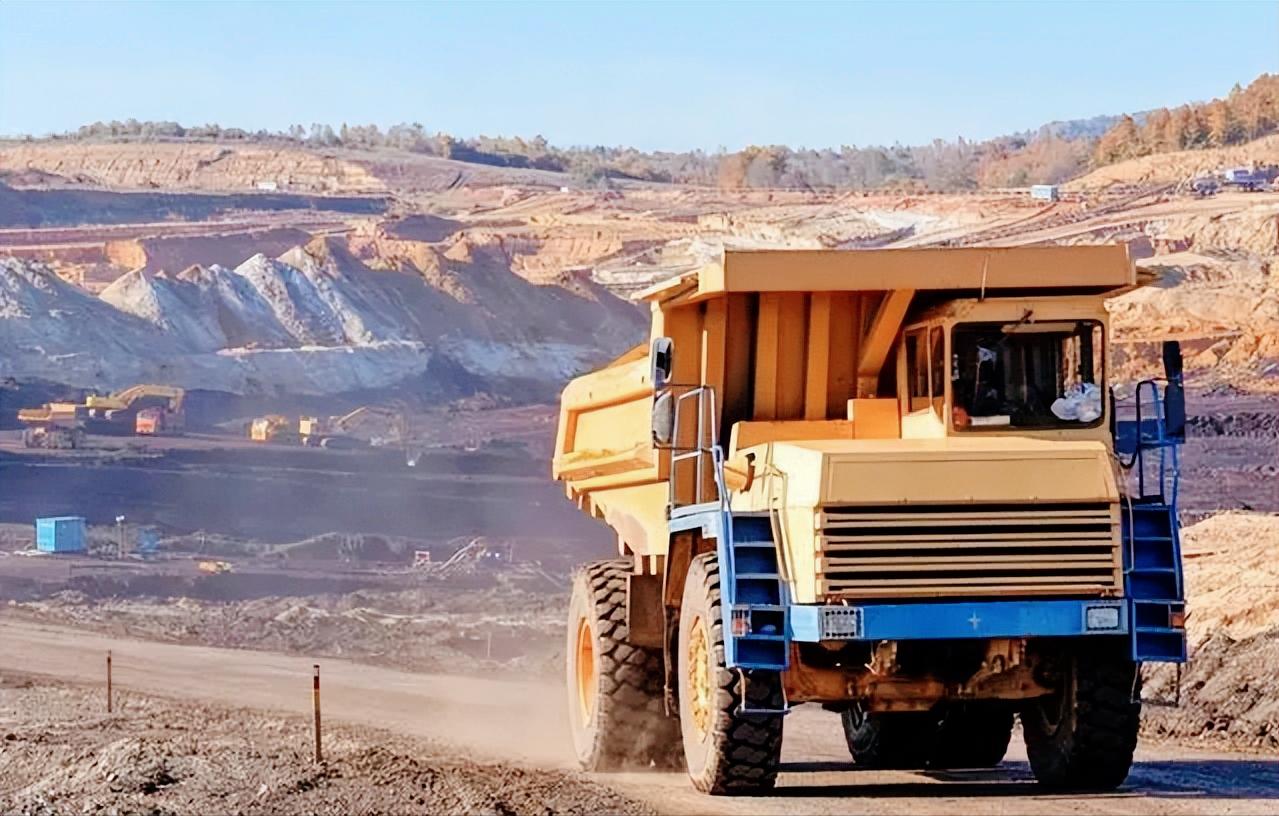 终止与华合作，千亿订单送给美国却遭无视，印尼只得自食苦果