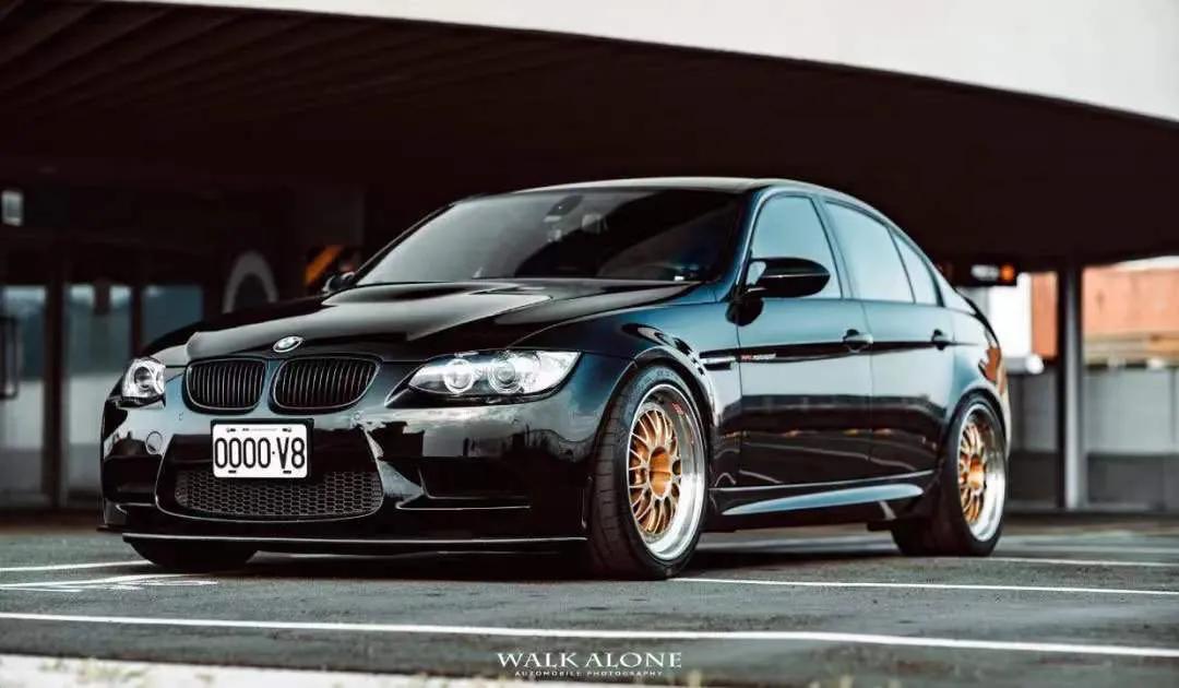 宝马e90m3四门,宝马e90m3区别