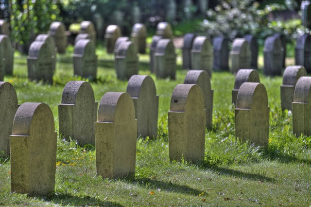 切莫迁坟十迁九败爷爷道出真相,俗语切莫迁坟十迁九败