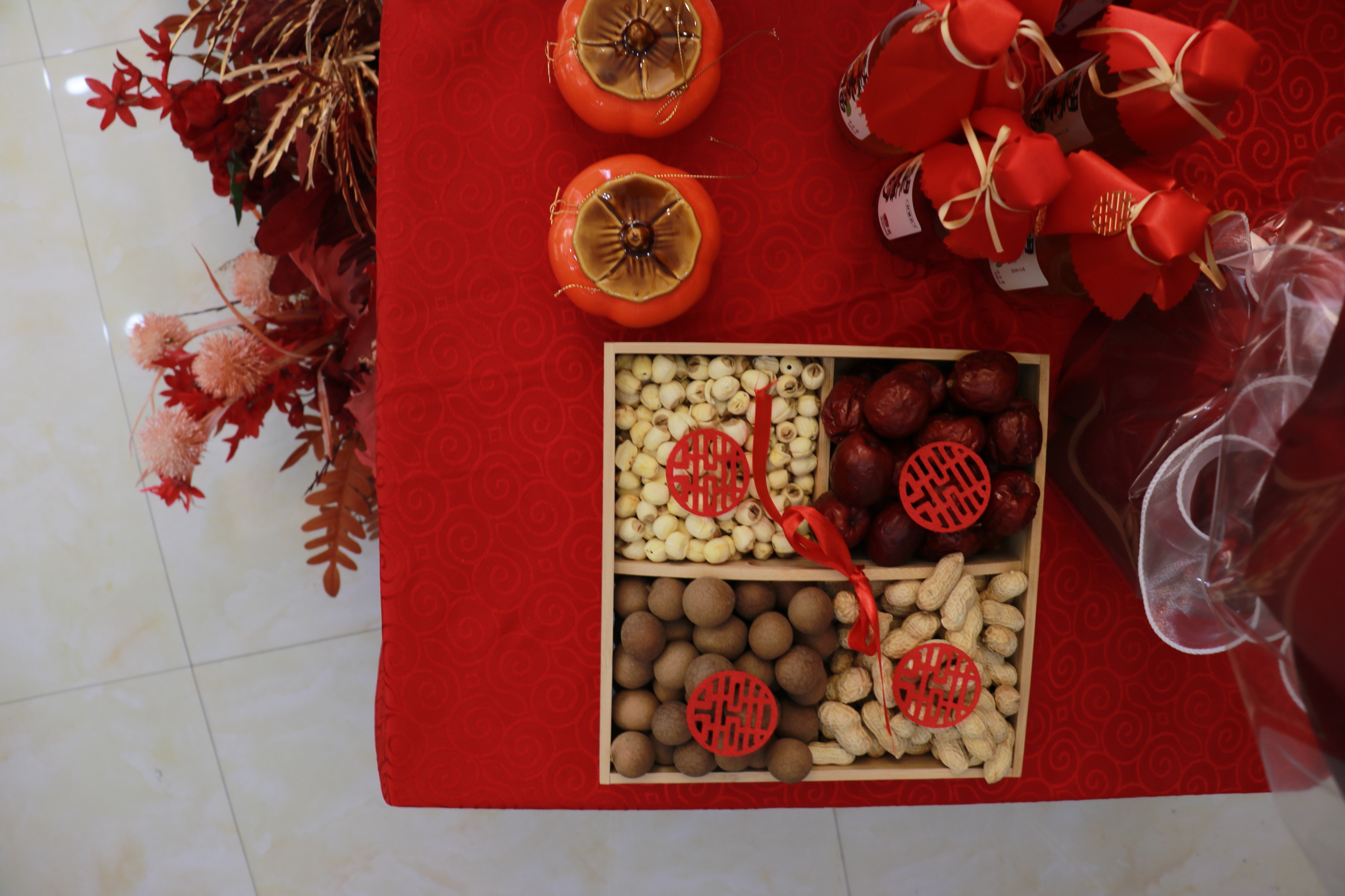 订婚有哪些风俗习惯,传统订婚习俗有哪些讲究