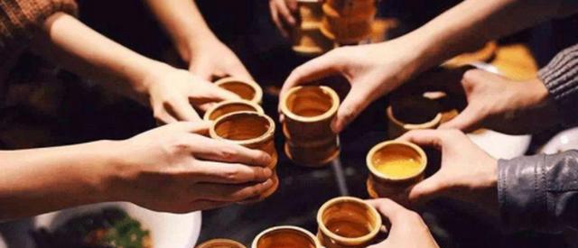 回顾：女佣在KTV与他发生性关系，然后报了警，对男方算强奸罪吗