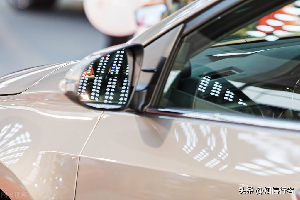 逆向思维赚钱技巧,五个逆向思维的赚钱生意