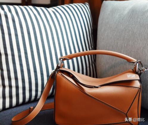大牌包哪些包包款式值得买,人生第一只大牌包这7个品牌必选