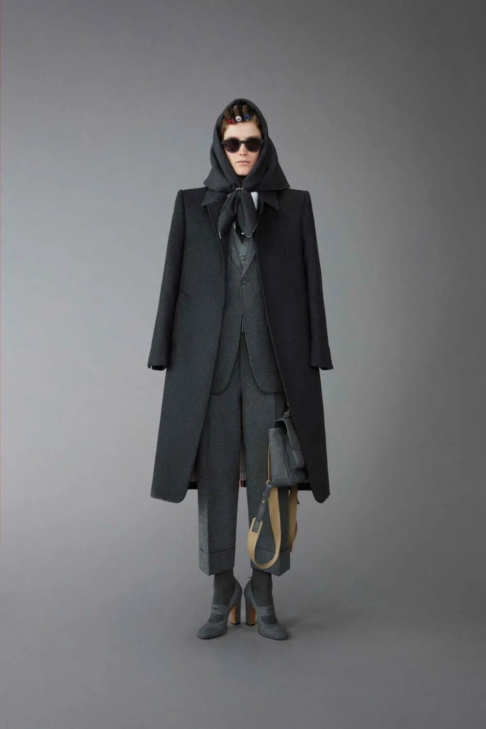 2023春夏巴黎男装周thombrowne,2023春夏巴黎thombrowne女装发布会