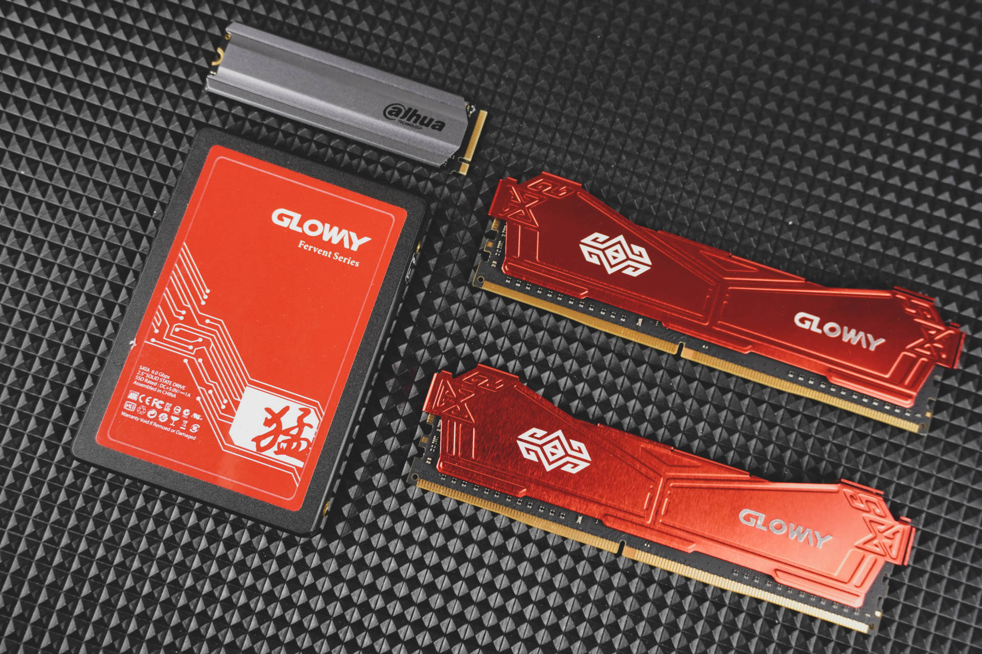 机箱空间太小了咋办,主机机箱太大了怎么改小