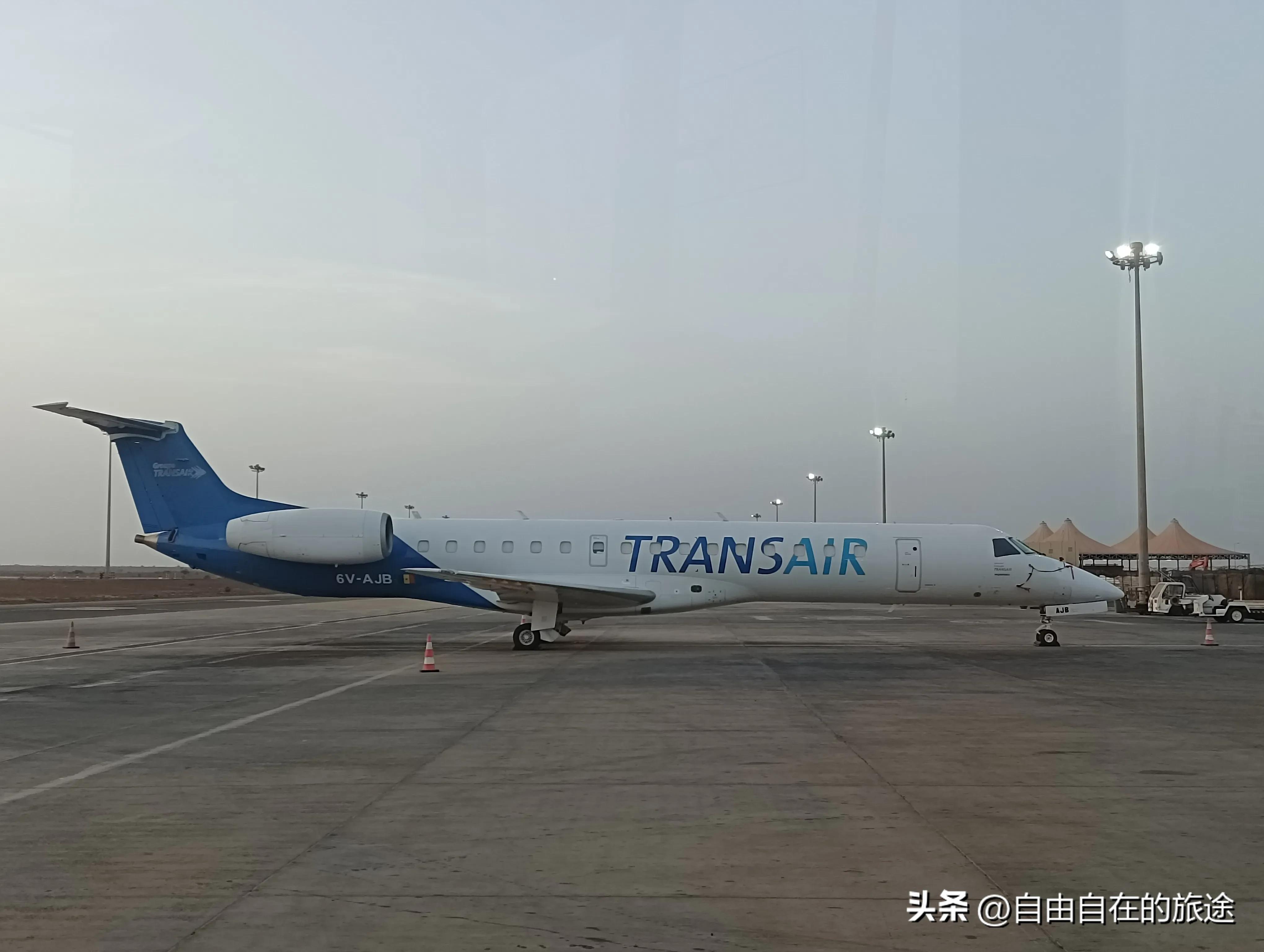 非洲的支线小飞机你敢乘坐吗？