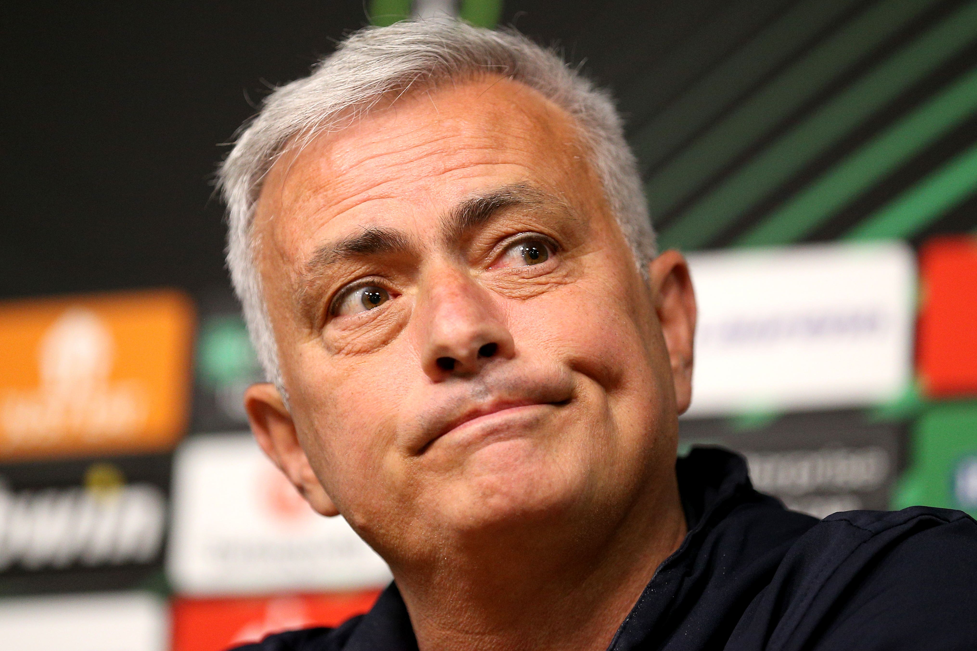 足坛遗憾3：凡进决赛必夺冠纪录作古，穆里尼奥真的神奇不再？