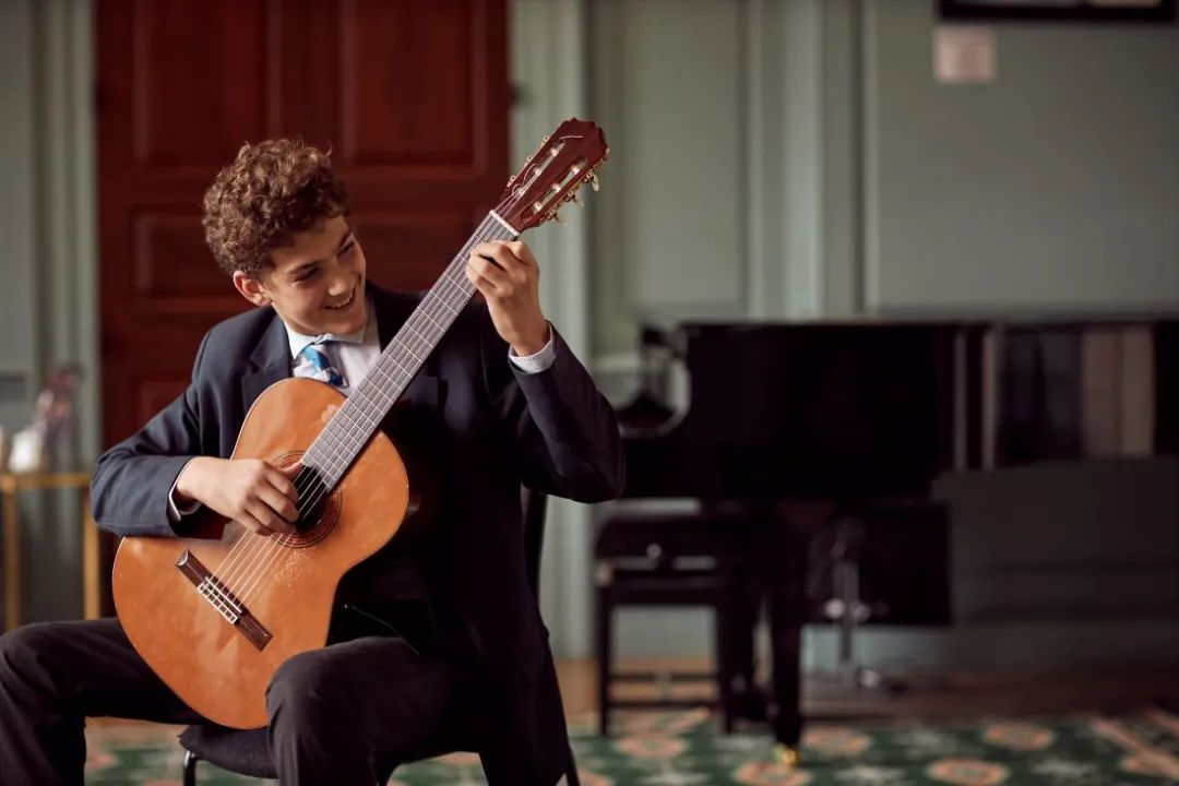 拉德利公学和牛津大学,拉德利公学纪录片