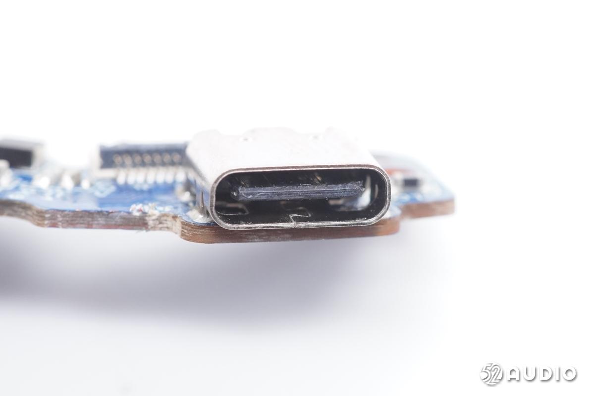 飞利浦耳机fideliol3对比索尼,飞利浦fideliot1