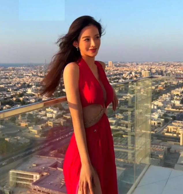 涓栫晫灏忓閫犲亣,涓栫晫灏忓閫犲亣浜嬩欢