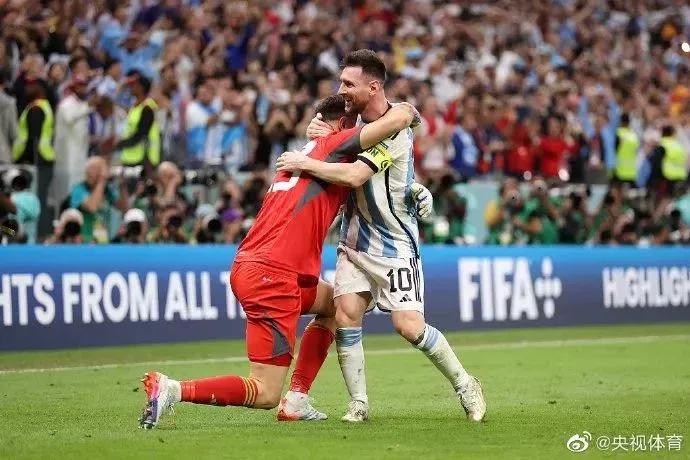阿根廷点球淘汰荷兰后嘲讽图,阿根廷点球大战淘汰荷兰晋级四强