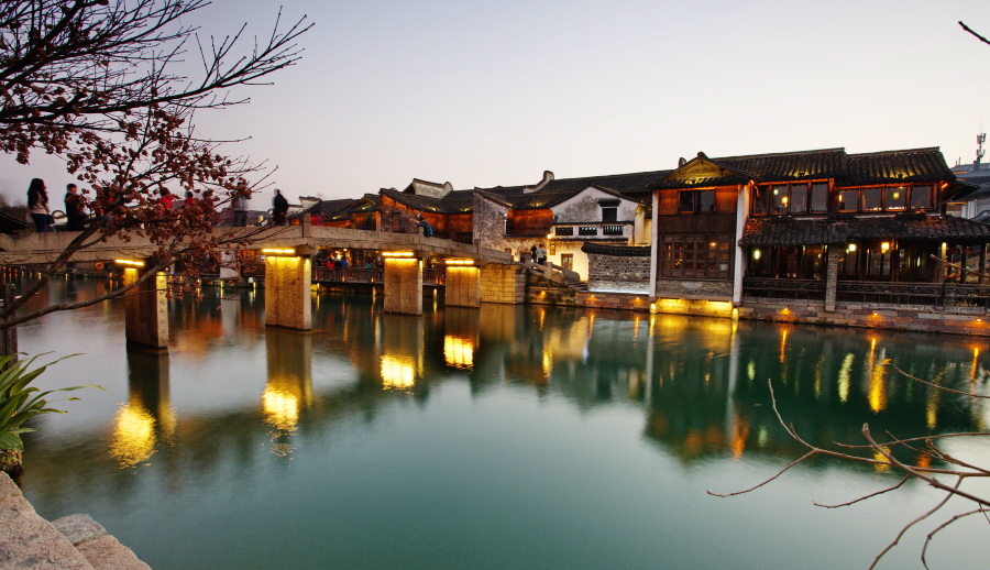 二十万公里十八章乌镇是华东最好的古镇，到了乌镇其他都不用去