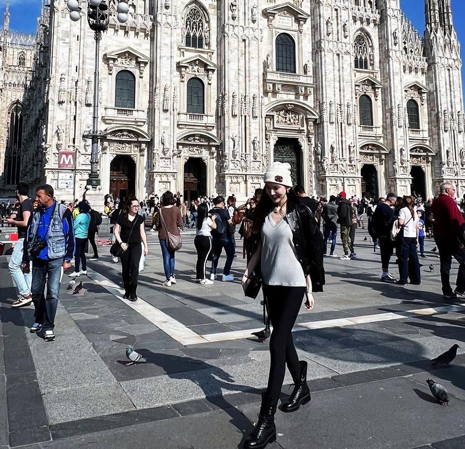 刚开始觉得自己配不上他,第一次觉得配不上他