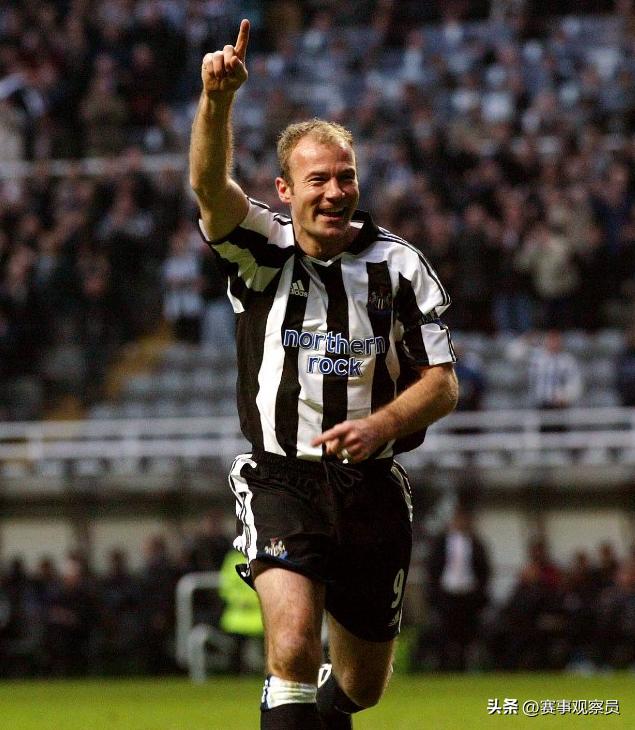 足坛百大球星,英超传奇阿兰希勒比赛