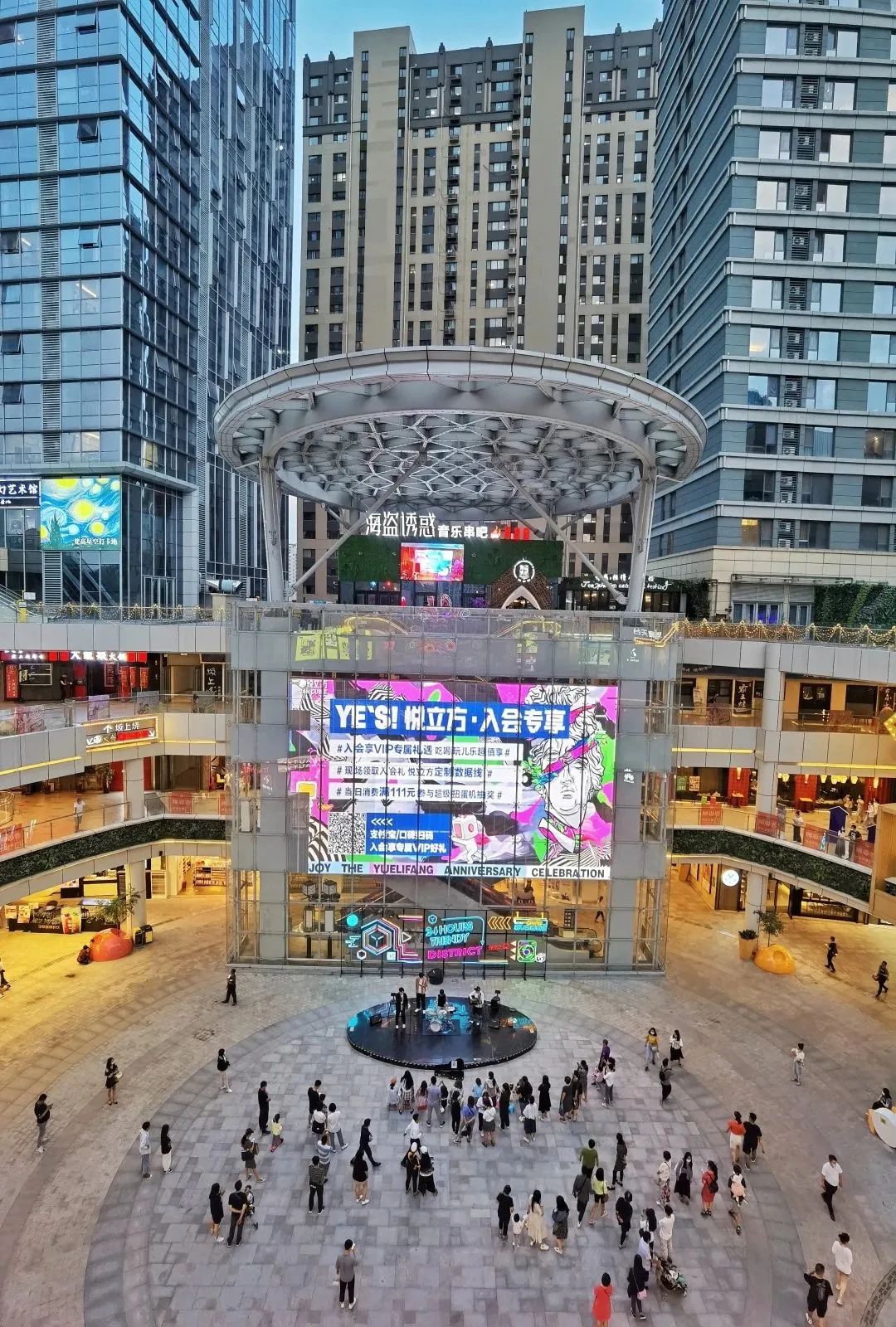 初冬旅游打卡地标,旅游必去的小众城市