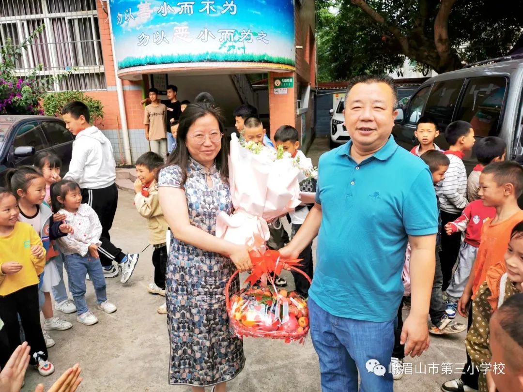 情系脱贫攻坚结对帮扶,情系护理对口帮扶