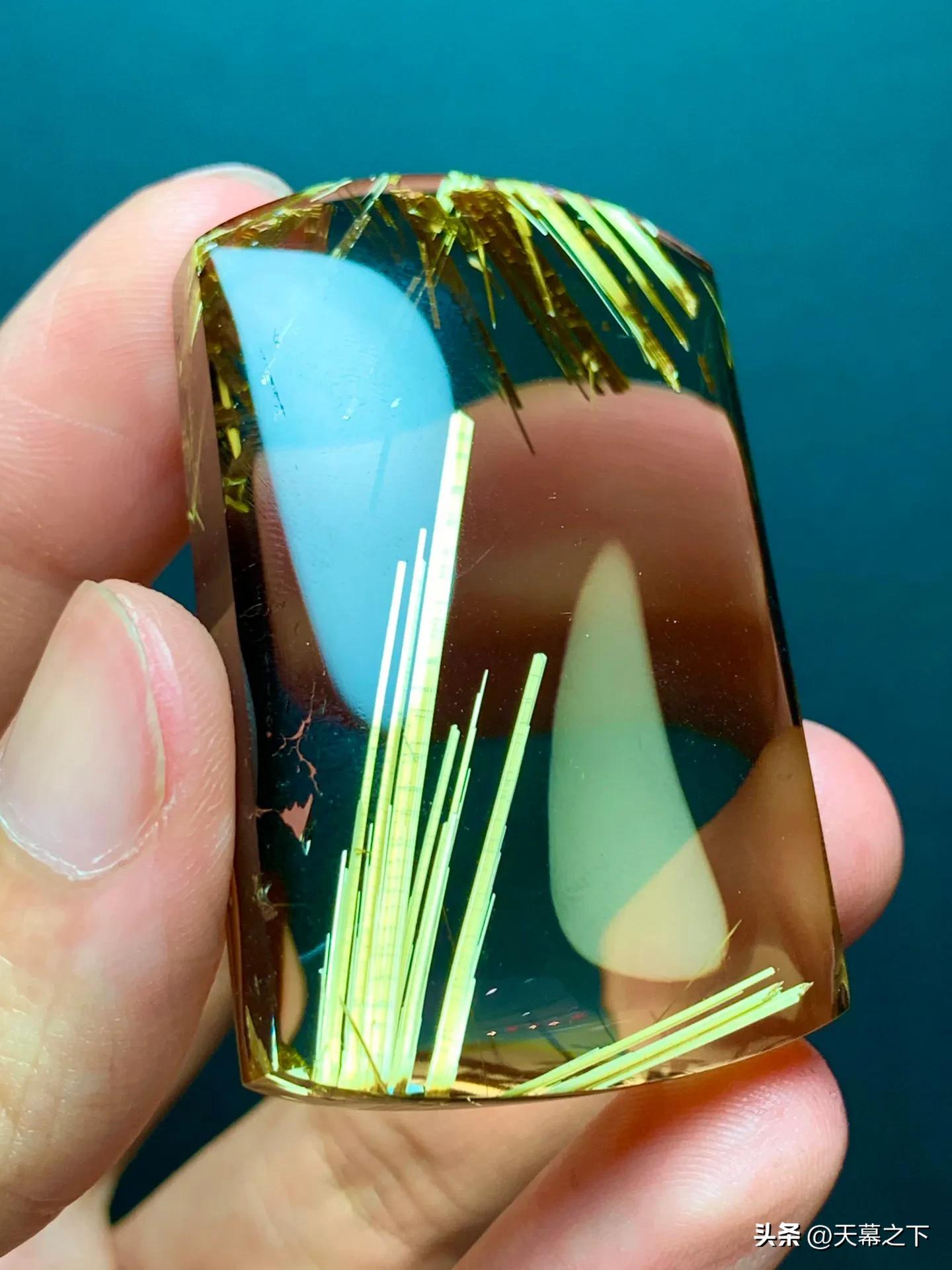 天然水晶水滴吊坠价格,水晶吊坠男士用