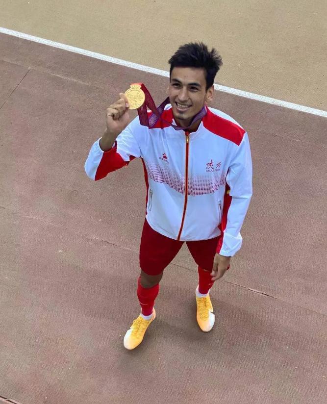 闃垮竷鎷夋睏鏂扮枂灏忓皢,鏂扮枂鐞冨憳闃垮竷鎷夋睏鍔犵洘涓婃腐