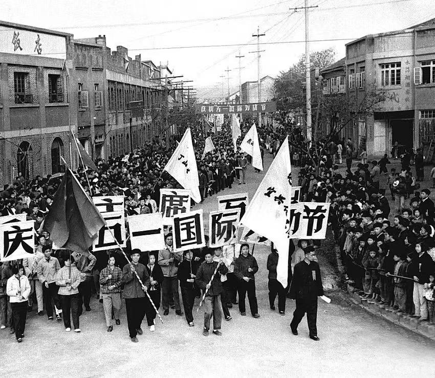 去世7年，留下了宜兴半个多世纪的“光影”