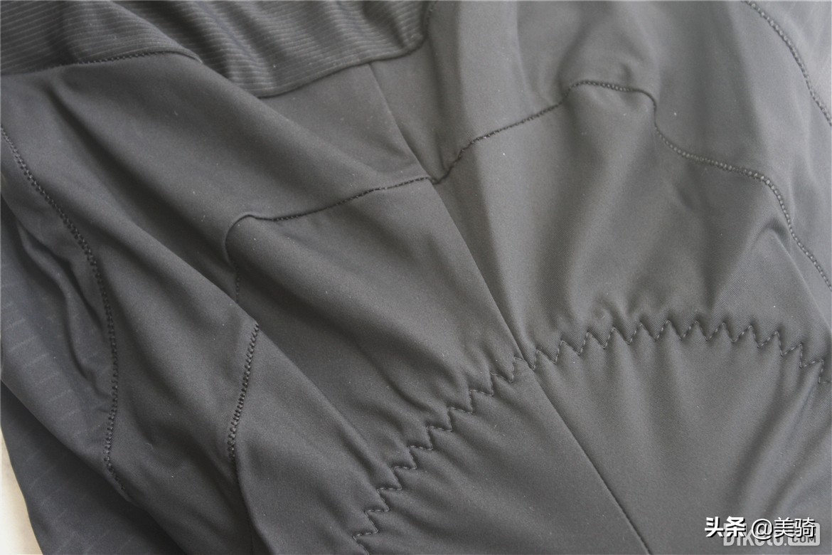 迪卡侬7分裤测评,迪卡侬基础款骑行裤测评