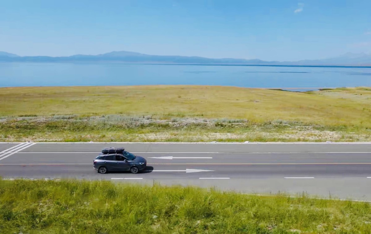 哪吒v7.4万落地,哪吒v开了5000公里能卖多少