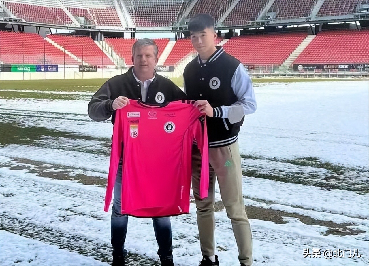 中国18岁留洋新星吞5球,中国留洋小将8岁