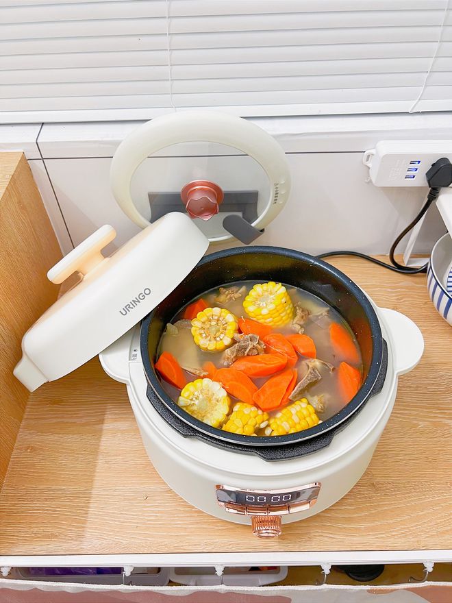 厨房各种锅具电器怎么收纳,厨房需要哪些锅具电器