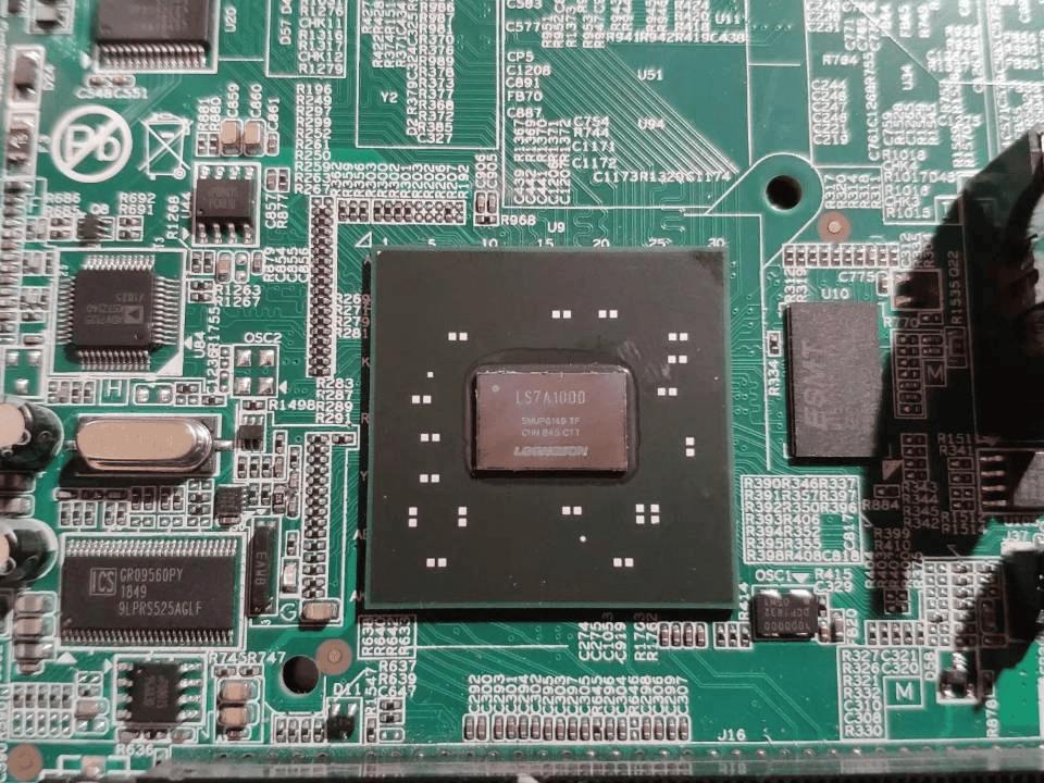 俄罗斯系统支持龙芯,俄罗斯使用中国龙芯产品