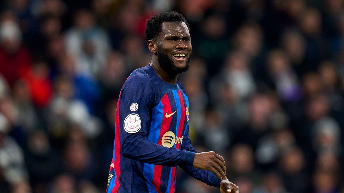 贝林厄姆转会皇马动画,21-22赛季贝林厄姆伯明翰