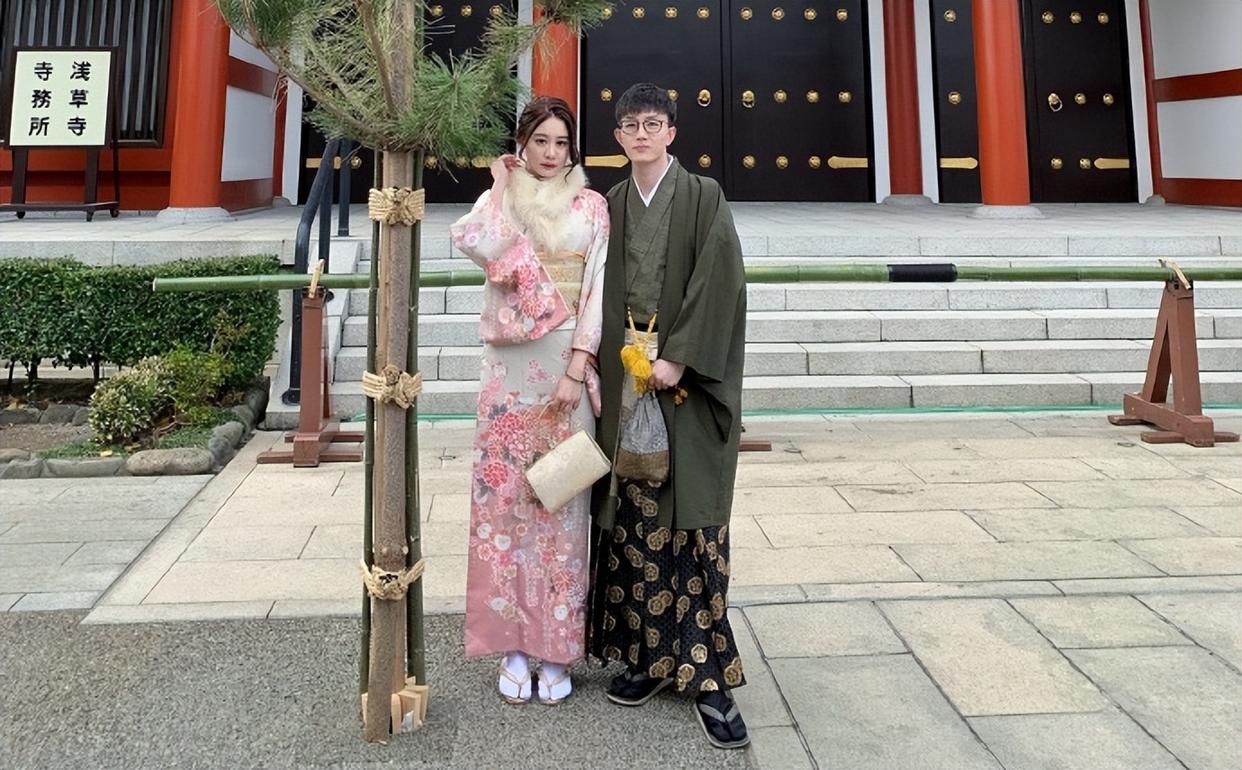 范志毅带三婚娇妻外出游玩,范志毅打拳