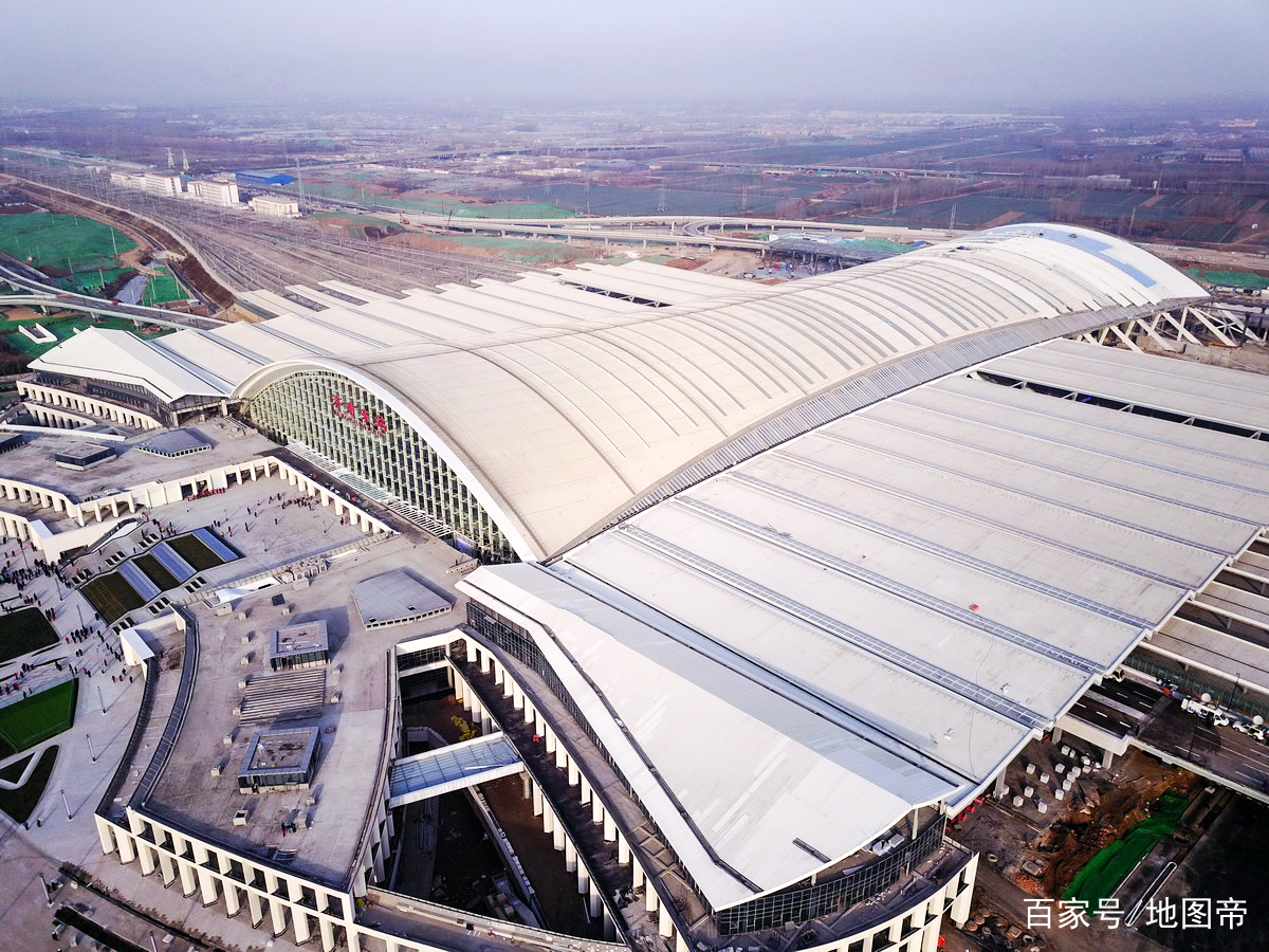 济南、青岛都是新一线城市,山东为什么没有特别大的机场?